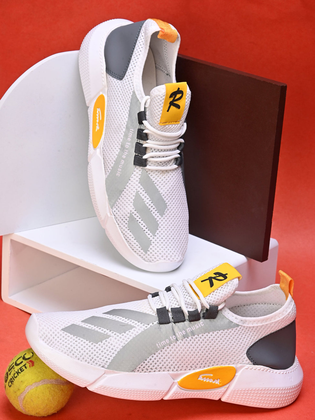 Whie Sneaker shoes 18894
